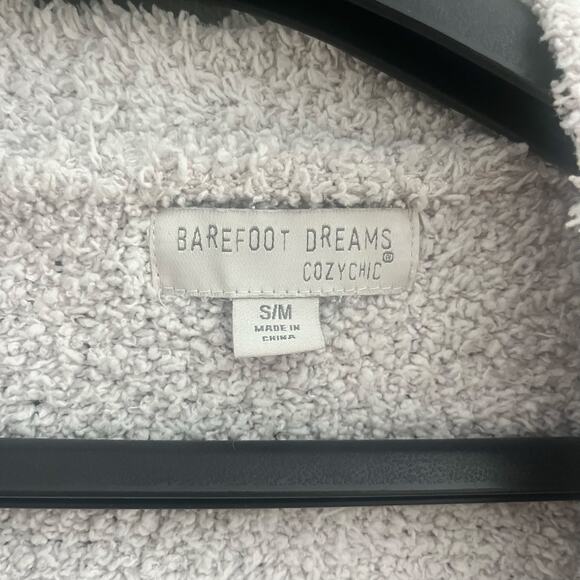 Barefoot Dreams Sweater Cozy chic Cream Long Sleeve Cardigan-Small Medium - Picture 3 of 6